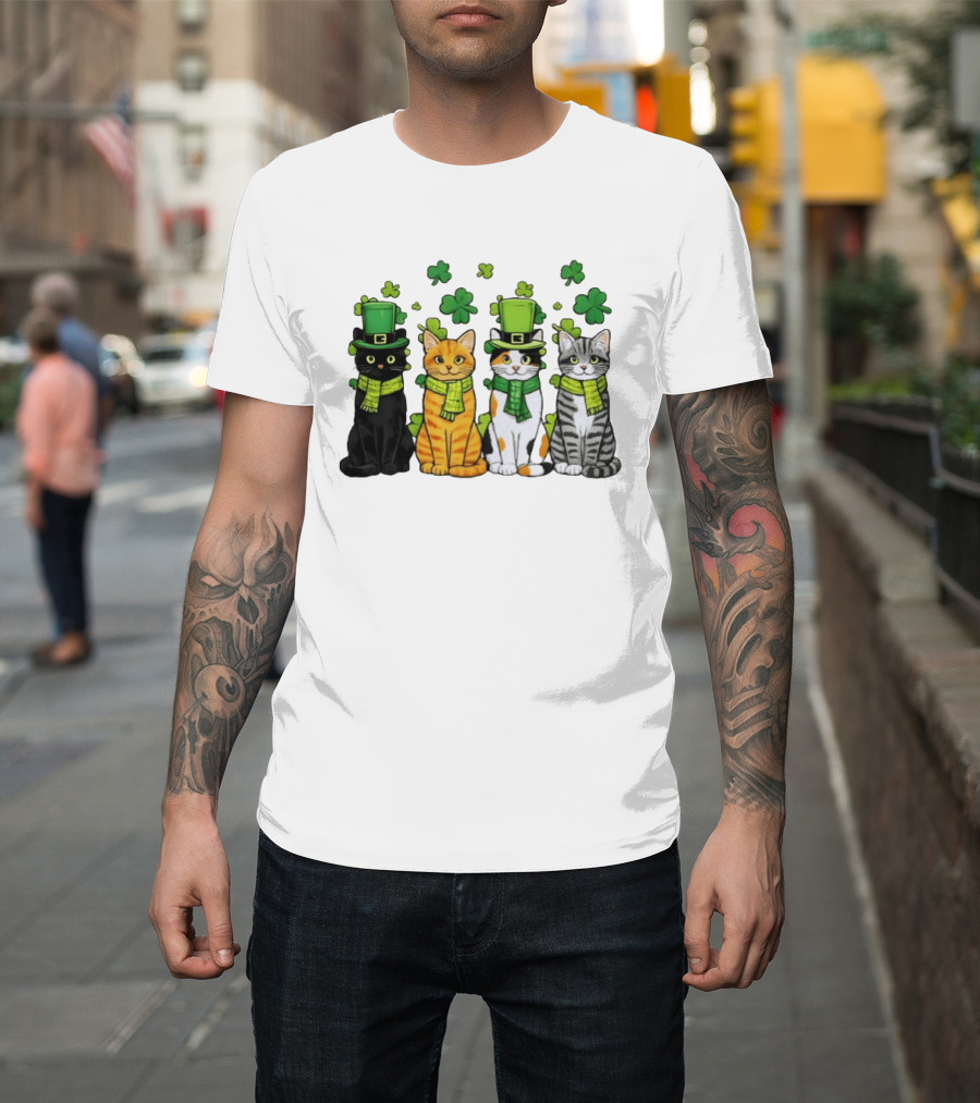 St Catrick's Day Black Cat Orange Tabby Cat Calico Cat And Gray Tabby Cat With Shamrocks And Green St Patrick's Hats T-Shirt