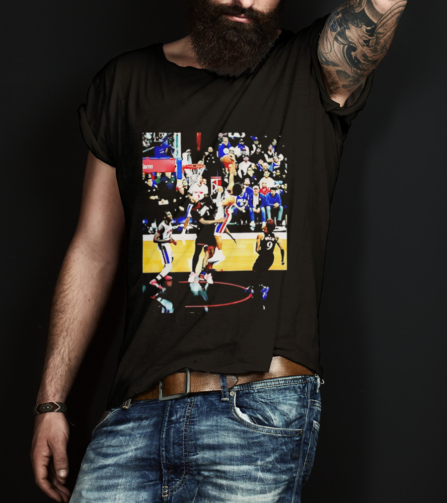 Cade Cunningham Dunking Over Drummond Basketball Game Action Scene T-Shirt