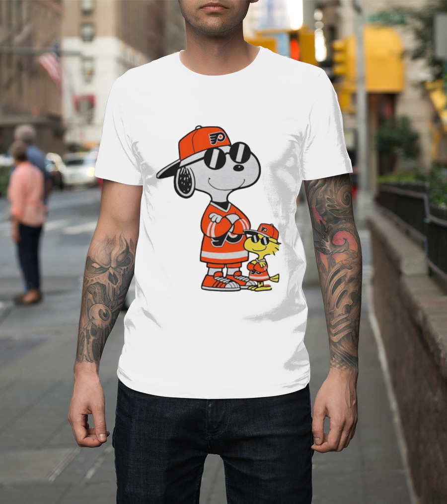 Snoopy Woodstock Philadelphia Flyers NHL Hockey Sunglasses T-Shirt