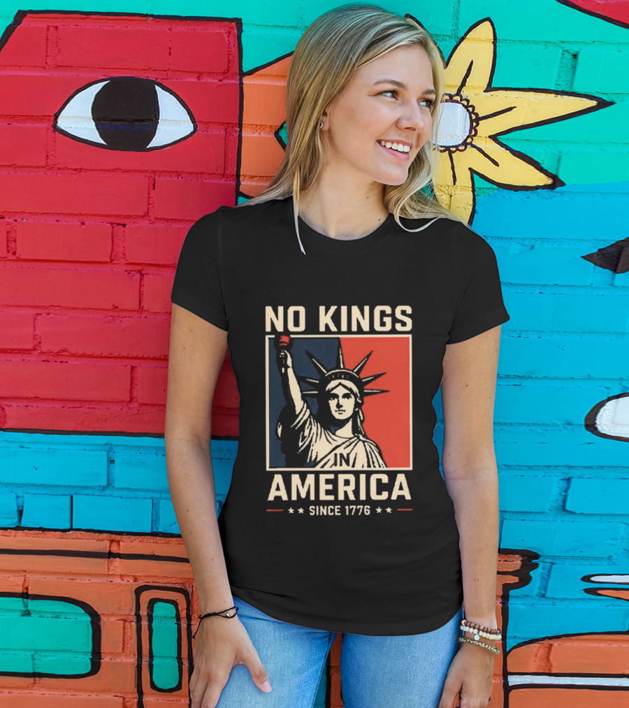 No Kings America Statue Since 1776 Comfort Colors® T-Shirt