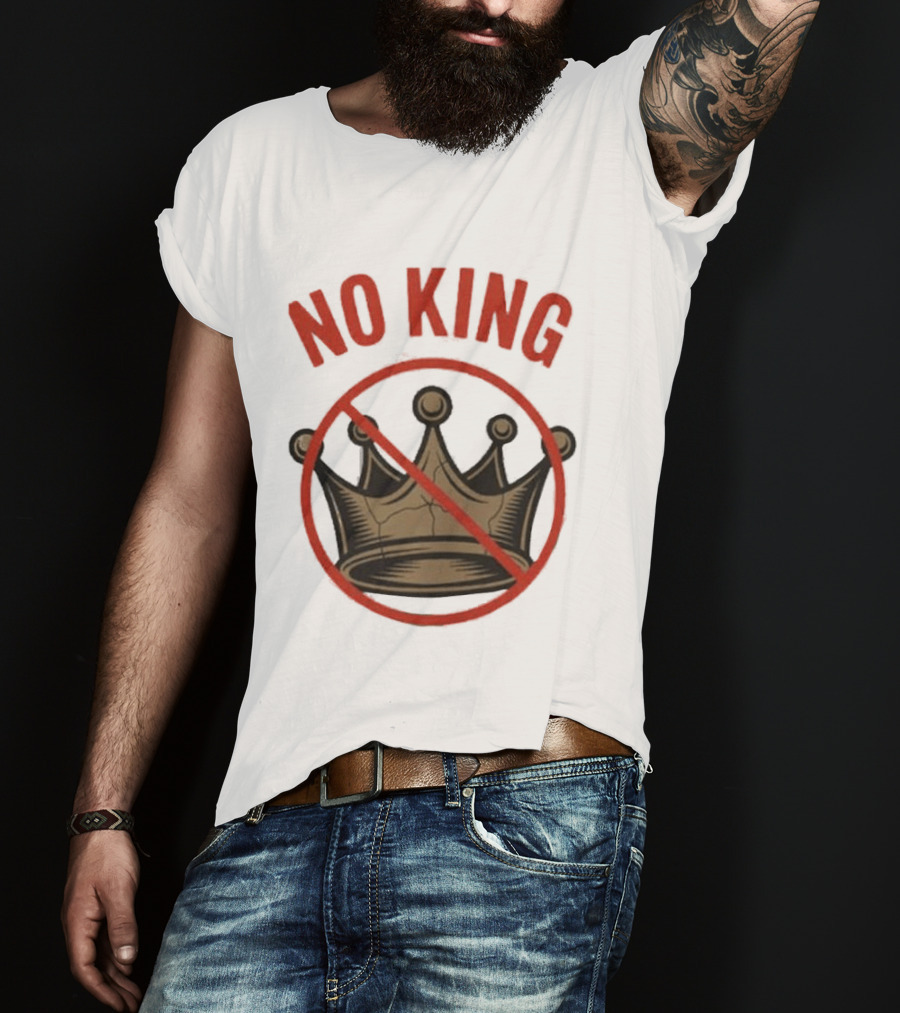 No King Anti Trump Crown Protest T-Shirt