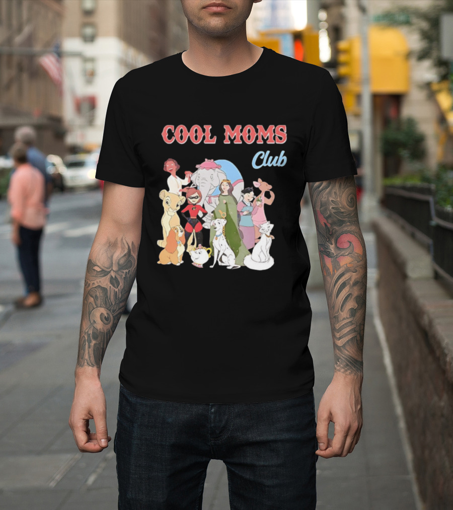 COOL MOMS CLUB Disney Characters T-Shirt
