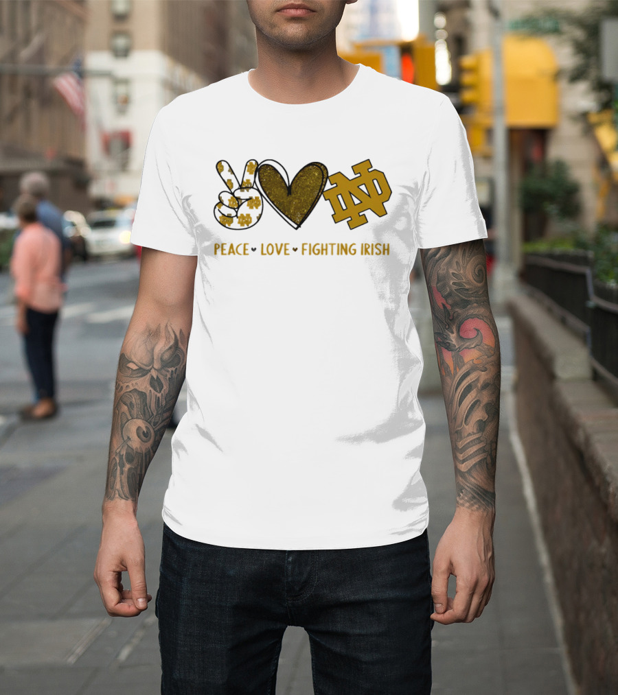 Peace Love Notre Dame Fighting Irish Hand Sign Heart Shape ND T-Shirt