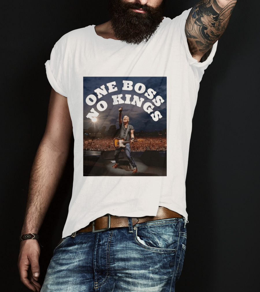 One Boss No Kings Bruce Springsteen Live Concert Crowd Performance T-Shirt