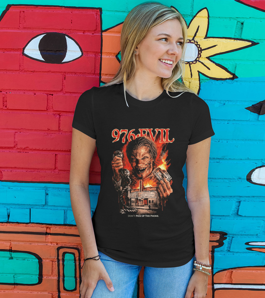 976 Evil Horror Marathon Phone Warning T-Shirt
