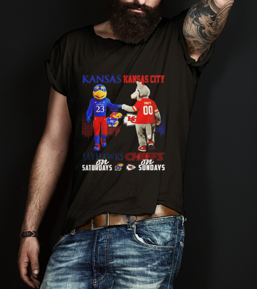 Kansas Jayhawks And Kansas City Chiefs Mascots Fist Bump 23 Vs 00 T-Shirt