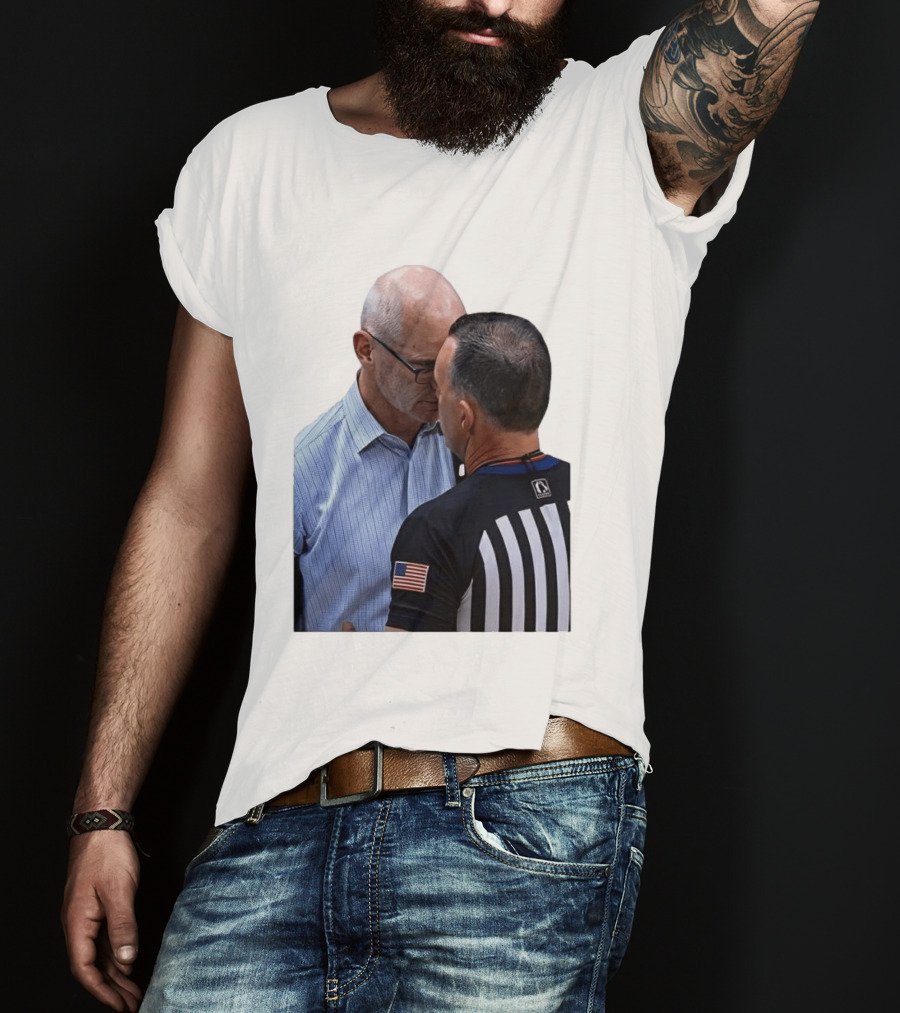 Dan Hurley Uconn Huskies Headbutt Confrontation With Referee Basketball Moment T-Shirt