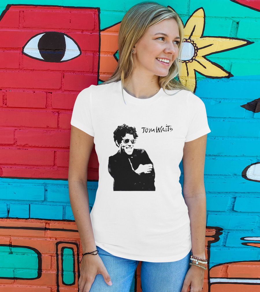 Maya Hawke's Tom Waits T-Shirt