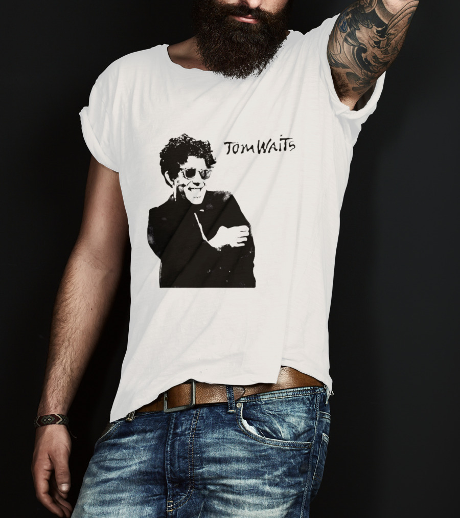 Maya Hawke's Tom Waits T-Shirt