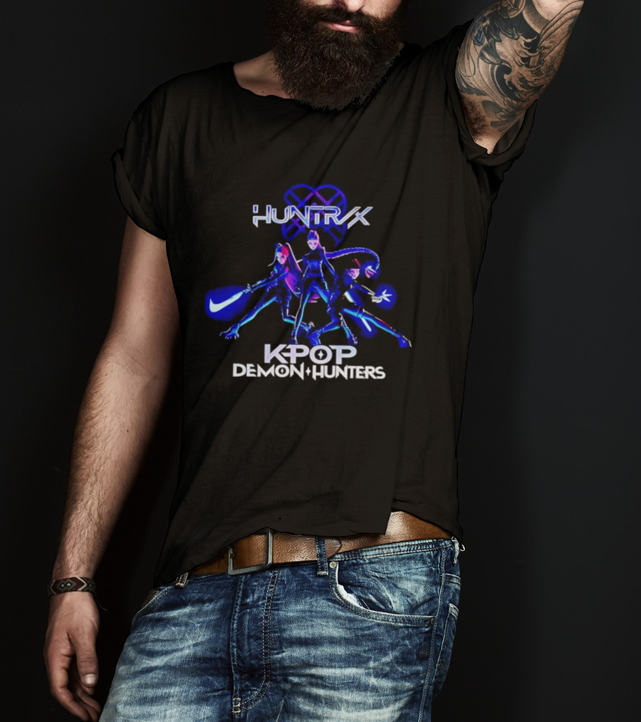 Huntrix K Pop Demon Hunters Nike Swoosh Trio Anime T-Shirt
