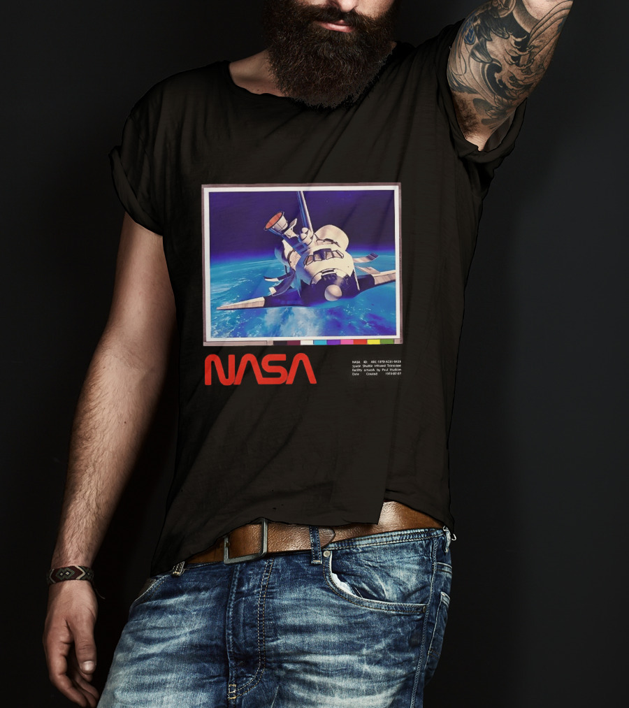 Space Shuttle In Orbit NASA T-Shirt