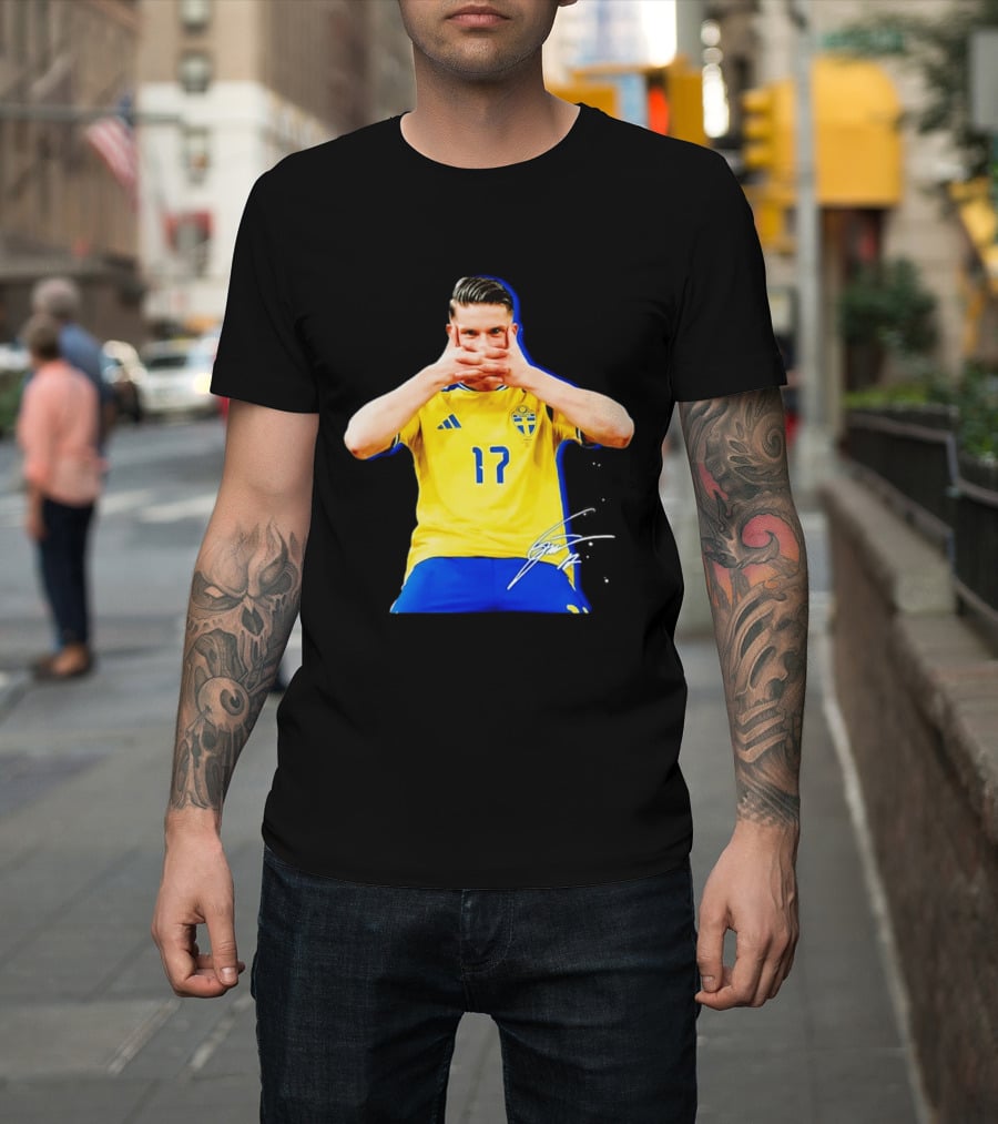 Viktor Gyokeres Sweden Number 17 Signature Gesture T-Shirt
