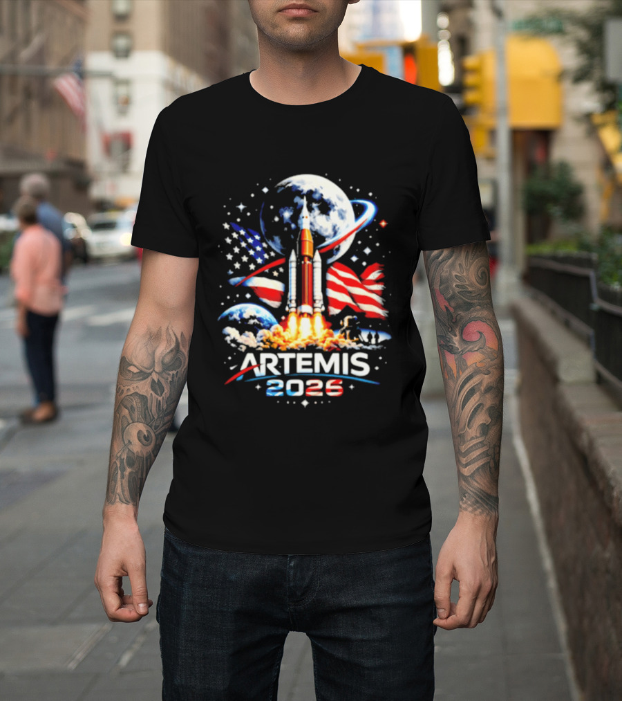 Artemis 2025 Rocket Launch USA Flag Moon Exploration T-Shirt