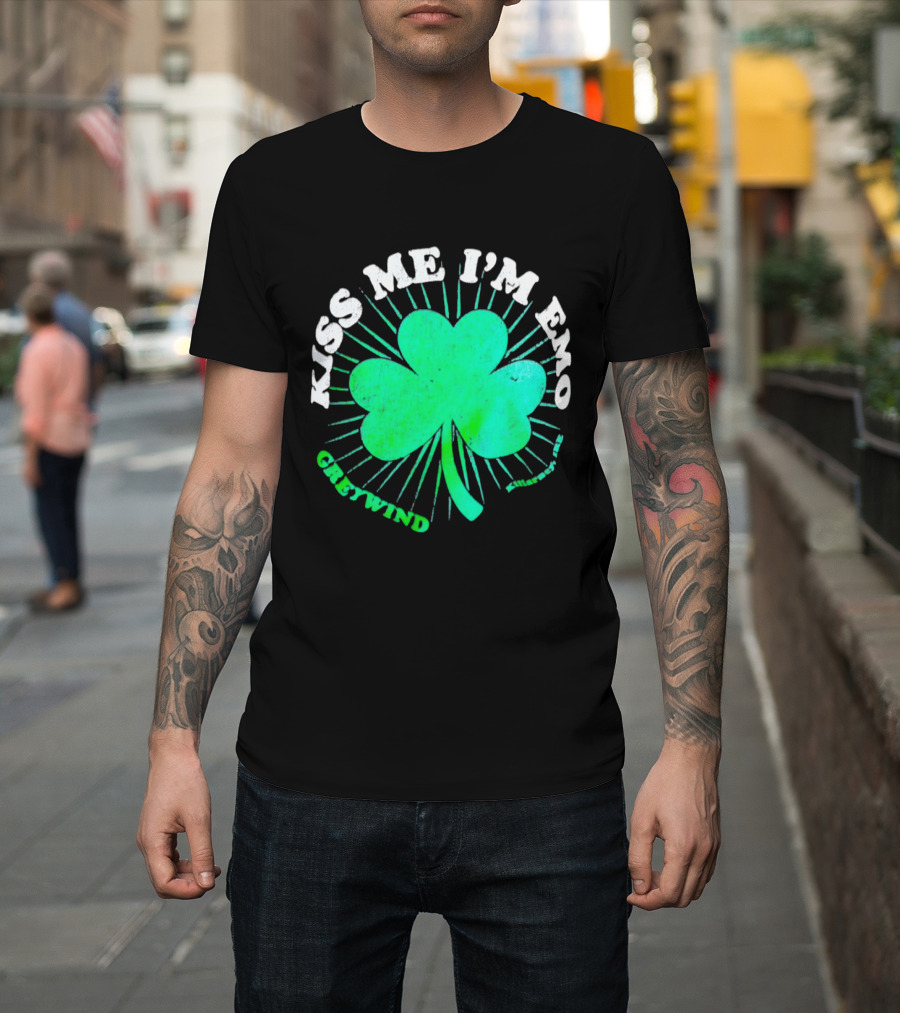 Kiss Me I'm Emo Greywind Shamrock Killarney Ireland T-Shirt