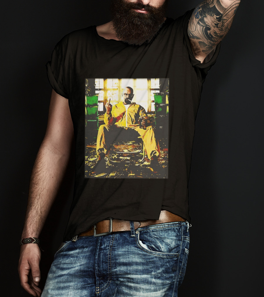 Breaking Bad Walter White Iconic Yellow Suit Middle Finger Scene T-Shirt