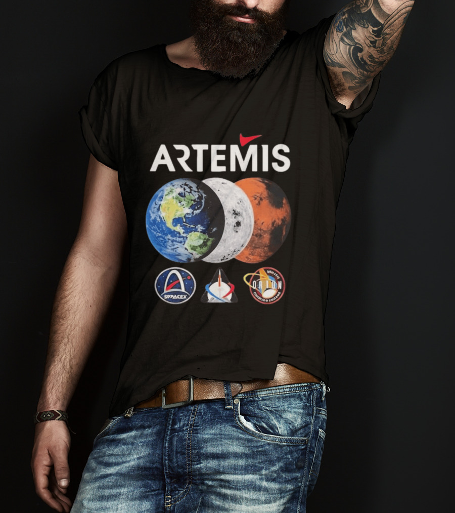 Artemis SpaceX Orion Mission Moon Earth Mars T-Shirt