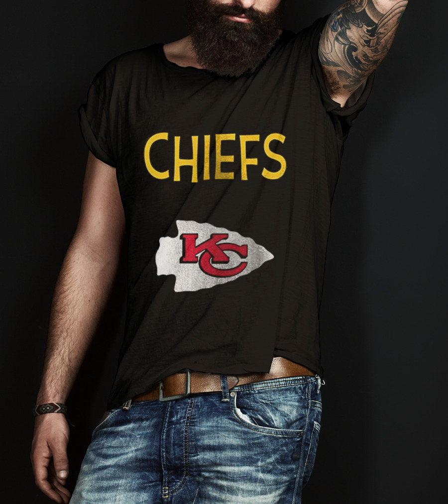 Kansas City Chiefs Peanuts Snoopy Woodstock Go Chiefs Football T-Shirt