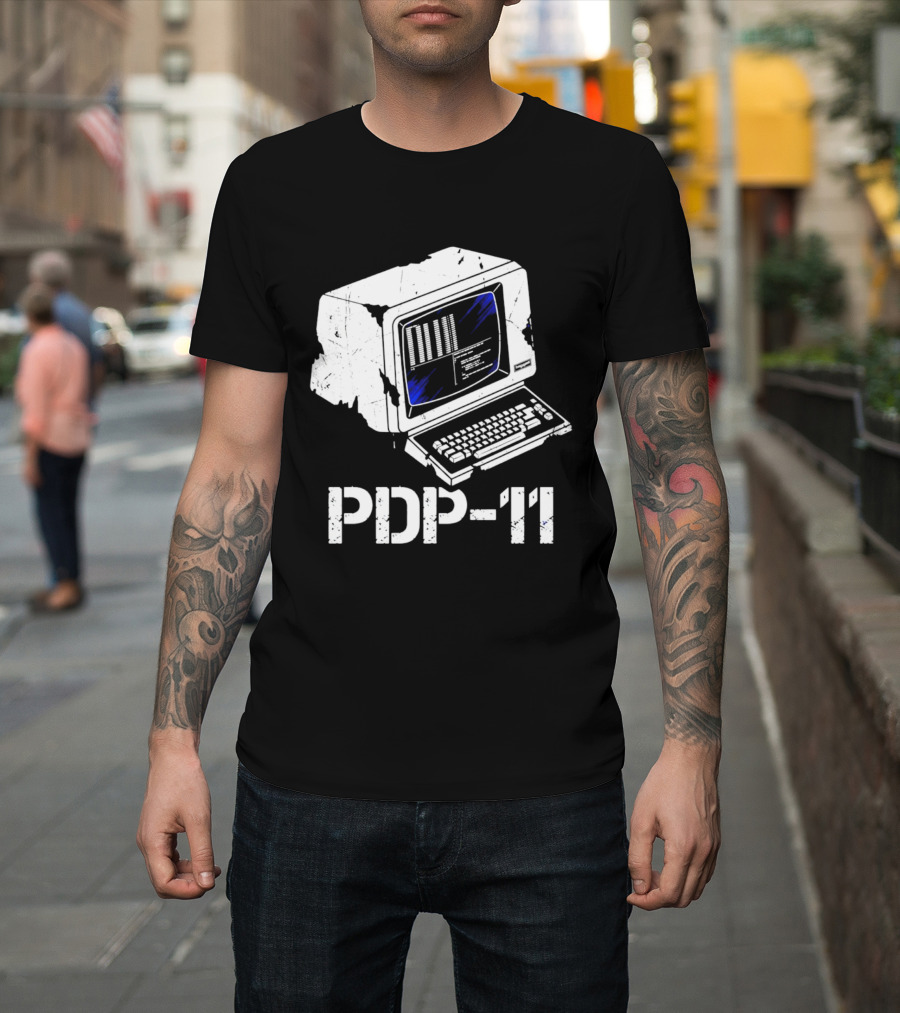 PDP 11 Vintage Computer Terminal Retro Distressed T-Shirt