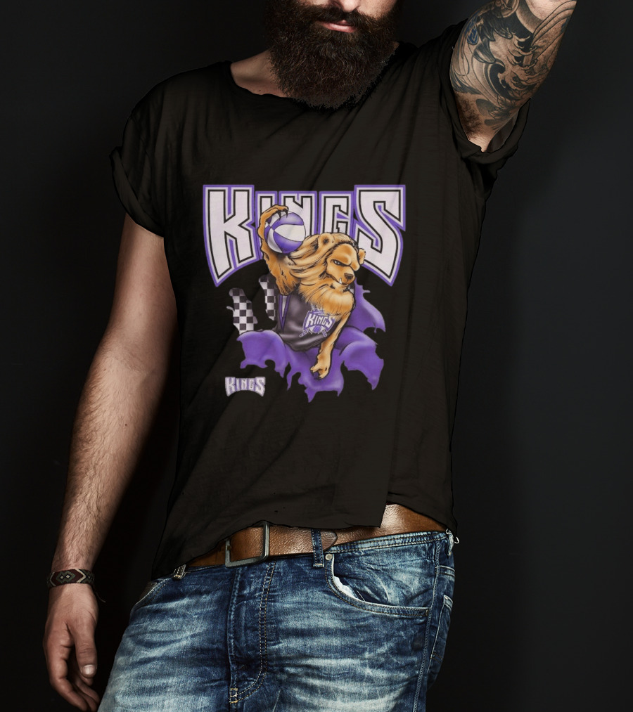 Mitchell & Ness Purple Sacramento Kings Breakthrough Fierce Lion Basketball T-Shirt
