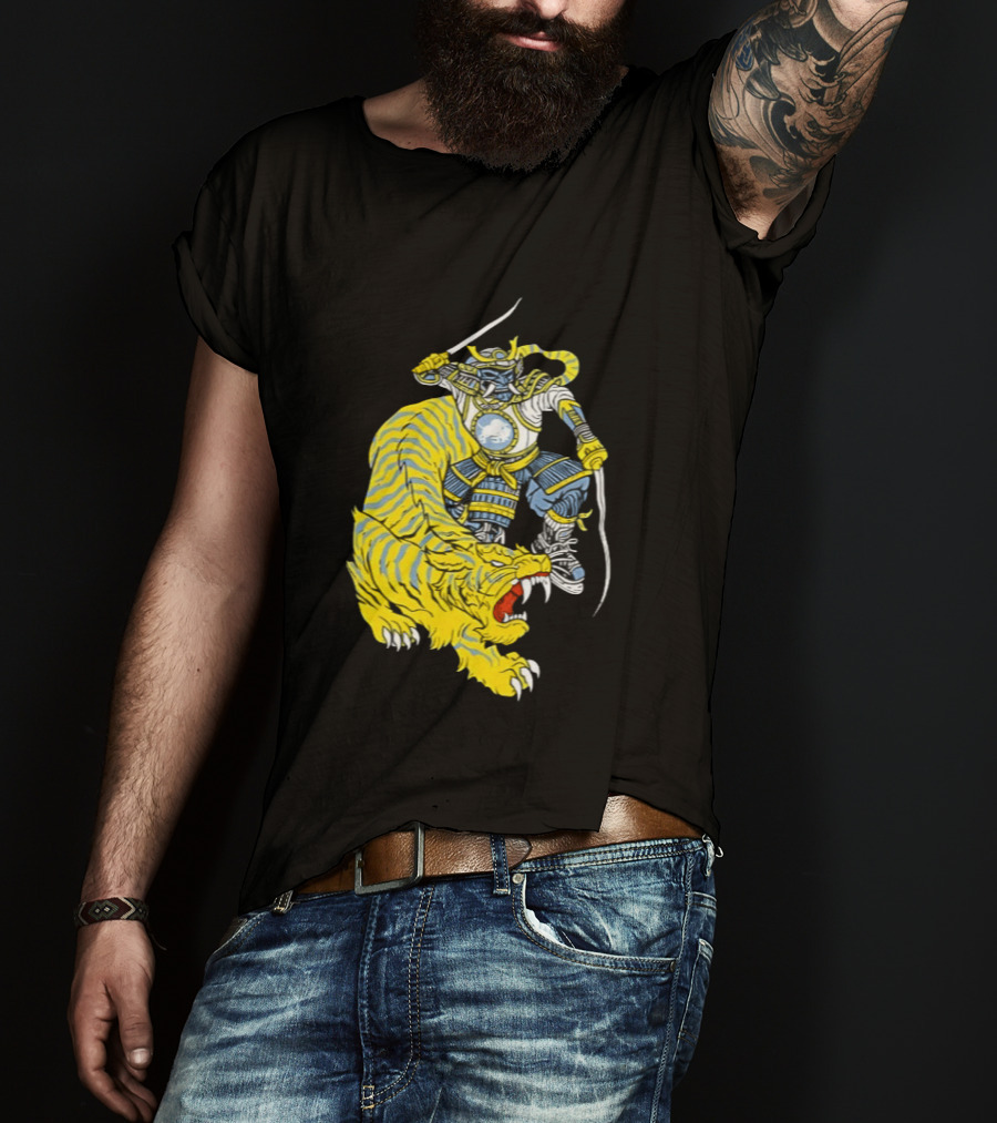 Buffalo Sabres Knight Battling Fierce Sabretooth Tiger T-Shirt
