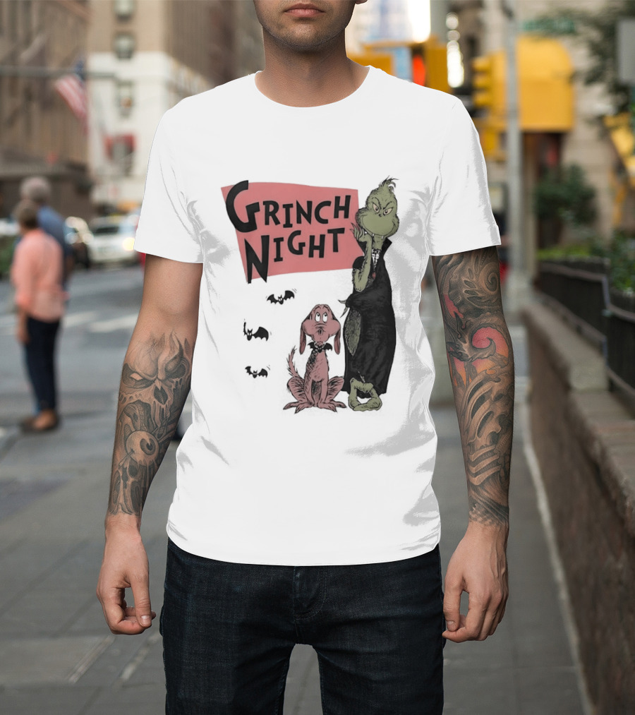 Grinch And Max Halloween Night Spooky Scene T-Shirt