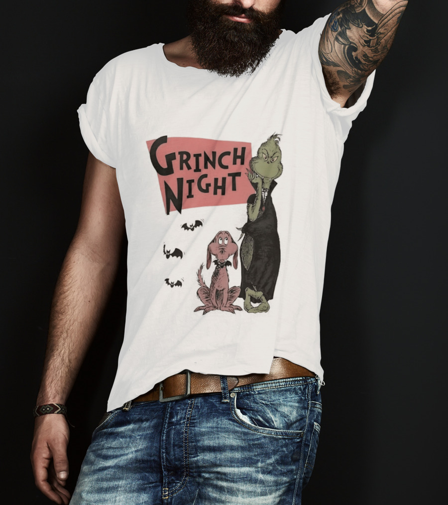 Grinch And Max Halloween Night Spooky Scene T-Shirt