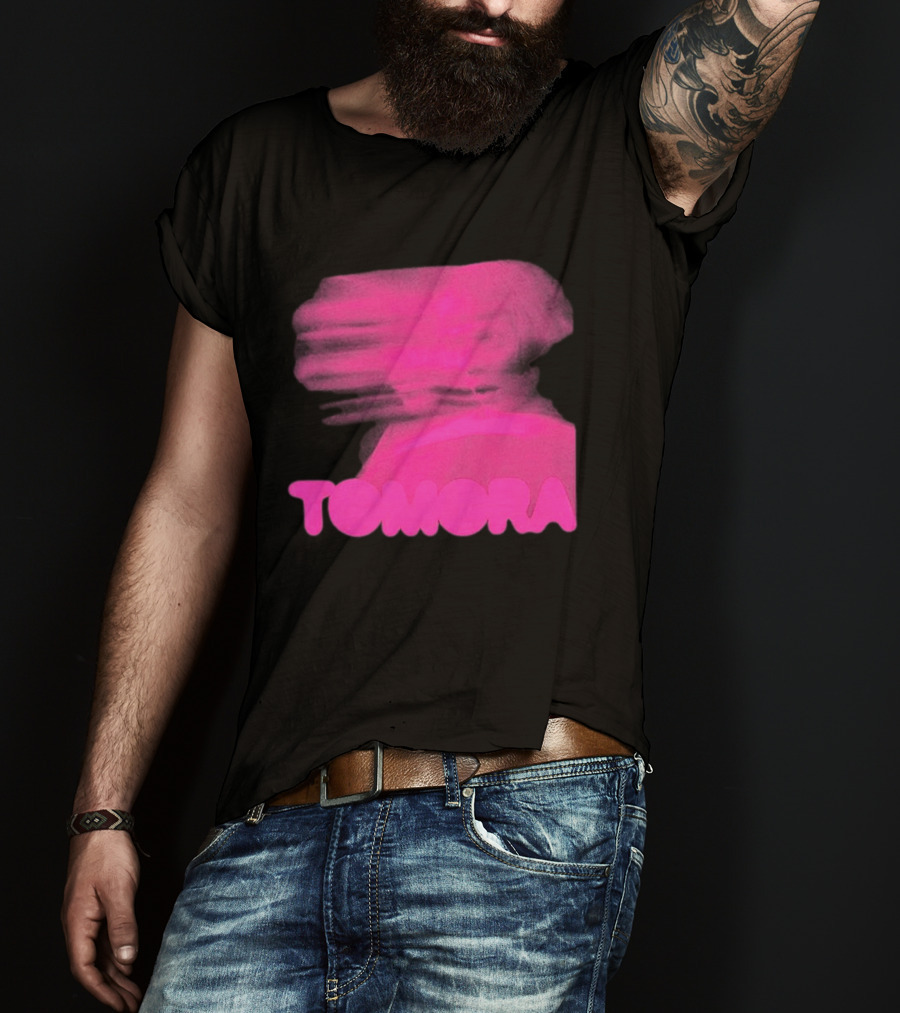 TOMORA Pink Blurred Portrait Friendly Companion T-Shirt