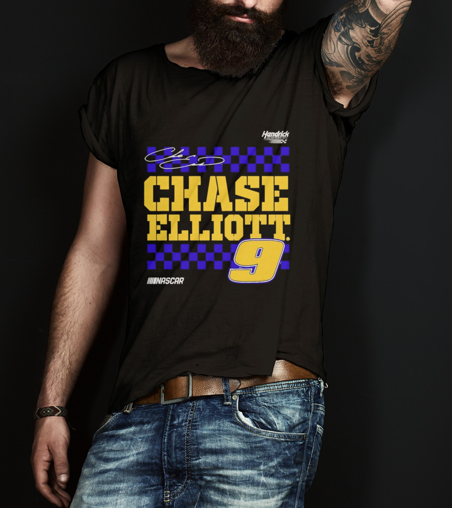 Chase Elliott 9 NASCAR Hendrick Motorsports Vive La Fete Autographed T-Shirt