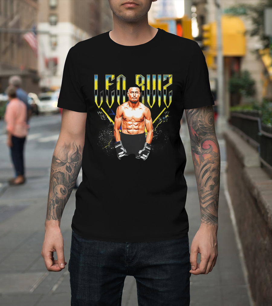 LEO RUIZ Boxing Fighter Pose T-Shirt