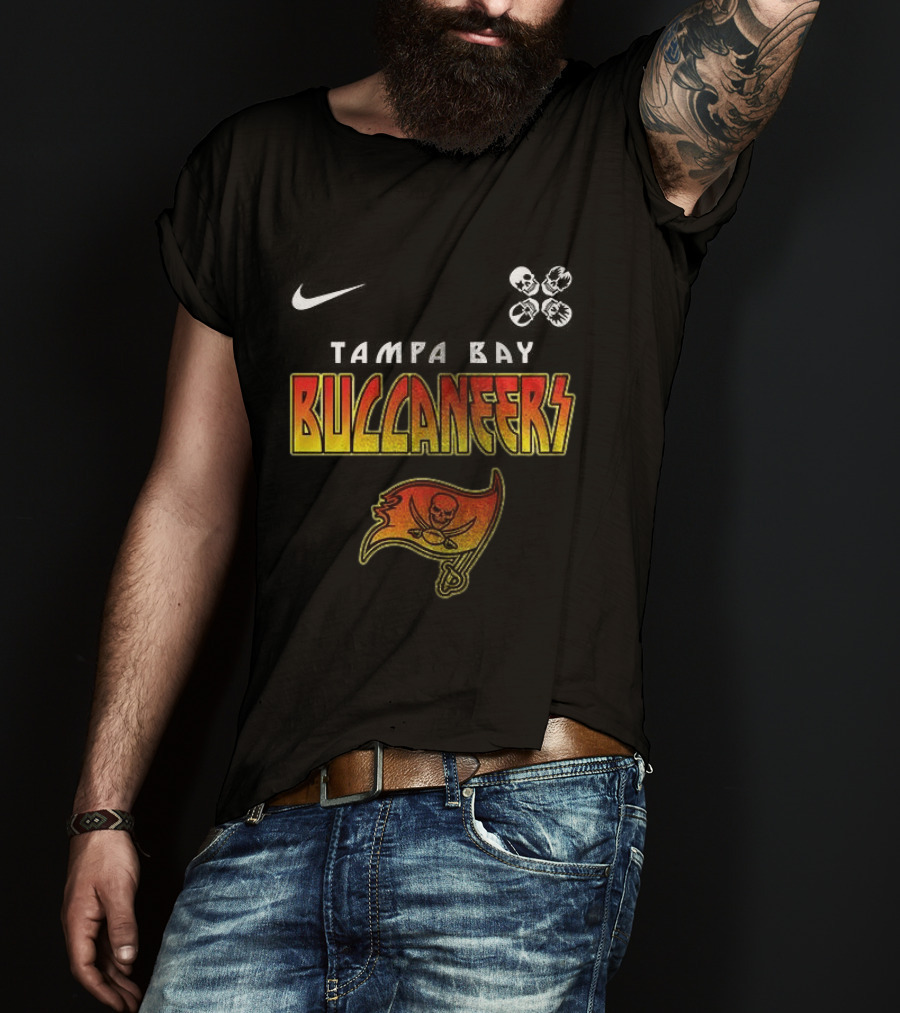 Tampa Bay Buccaneers Rock And Roll All Nite Abbey Road T-Shirt