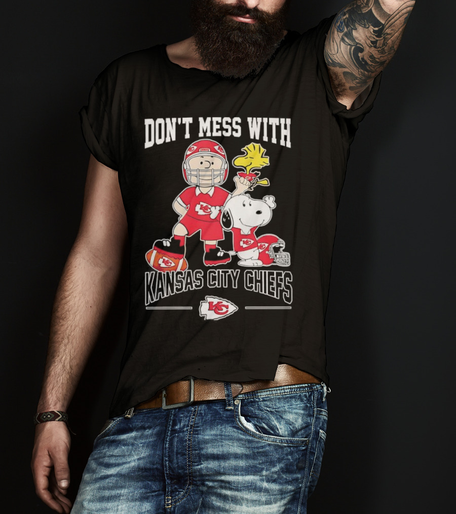 Don’t Mess With Kansas City Chiefs And Peanuts Characters Collaboration T-Shirt