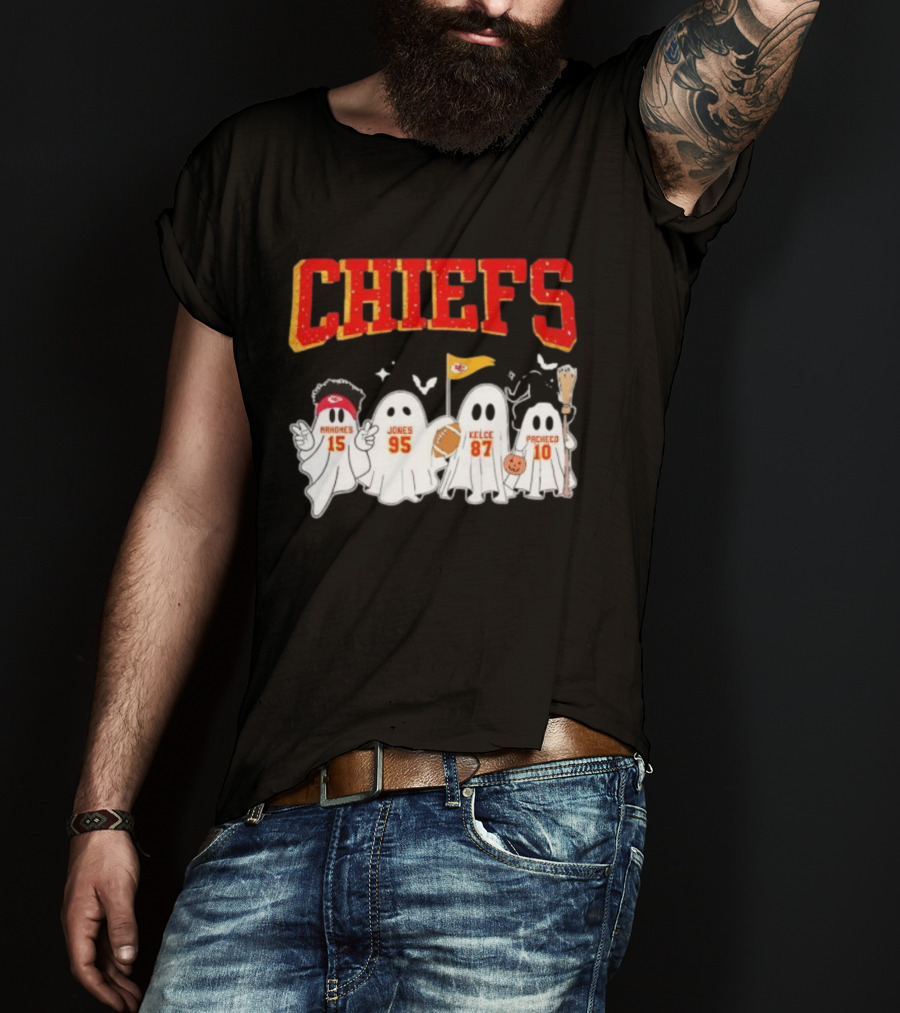 Kansas City Chiefs Halloween Mahomes Jones Kelce Pacheco Ghosts T-Shirt