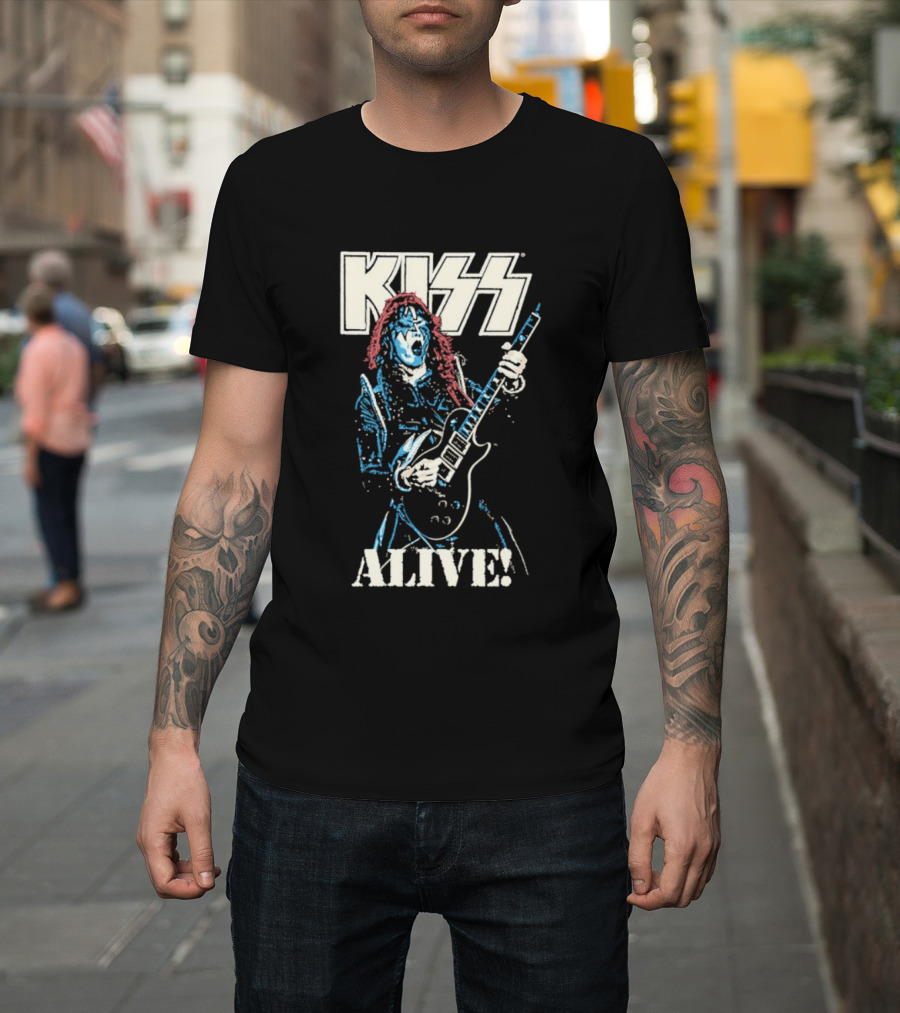 KISS Alive Spaceman Guitarist Retro Style T-Shirt