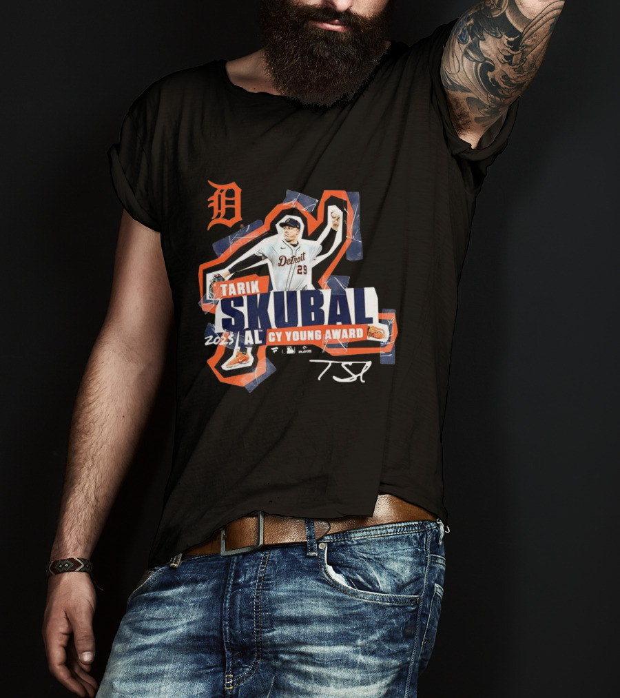 Tarik Skubal Detroit 2025 AL Cy Young Award Tigers Signature T-Shirt