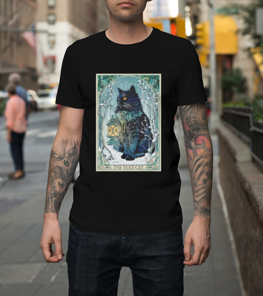 Creepmas Vintage The Yule Cat Tarot Card Lantern Snowy Dark Christmas T-Shirt