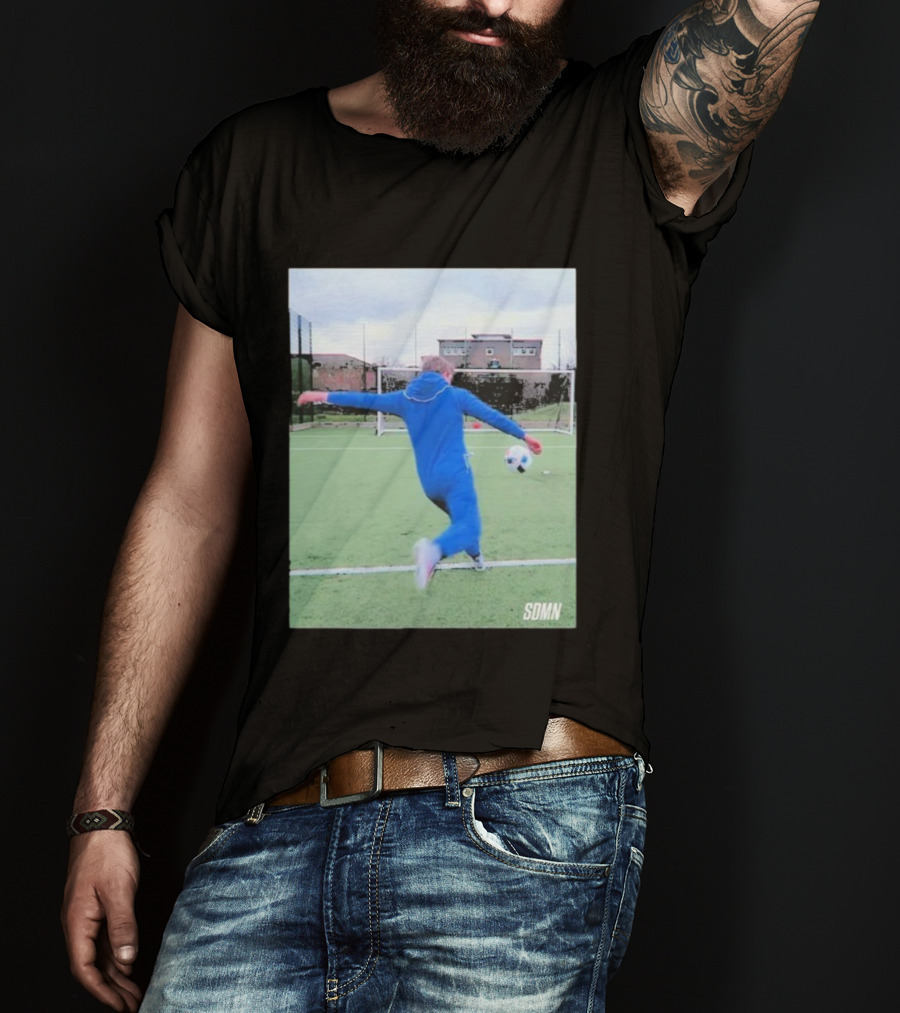 Sidemen SDMN W2s Crossbar Volley Football Action Shot T-Shirt