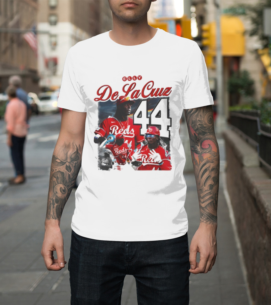 De La Cruz 44 Reds Vintage Style Electricidad Sports Icon T-Shirt