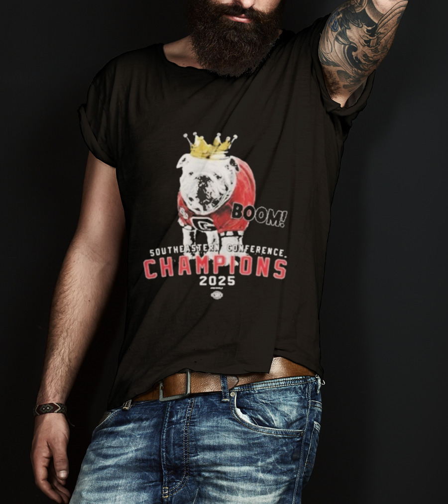 Georgia Bulldogs Boom 2025 SEC Champions UGA Crown Mascot T-Shirt
