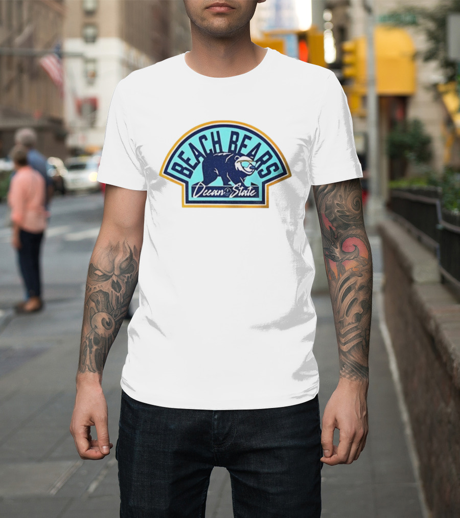 Beach Bears Ocean State Cool Polar Bear Retro Vibes T-Shirt