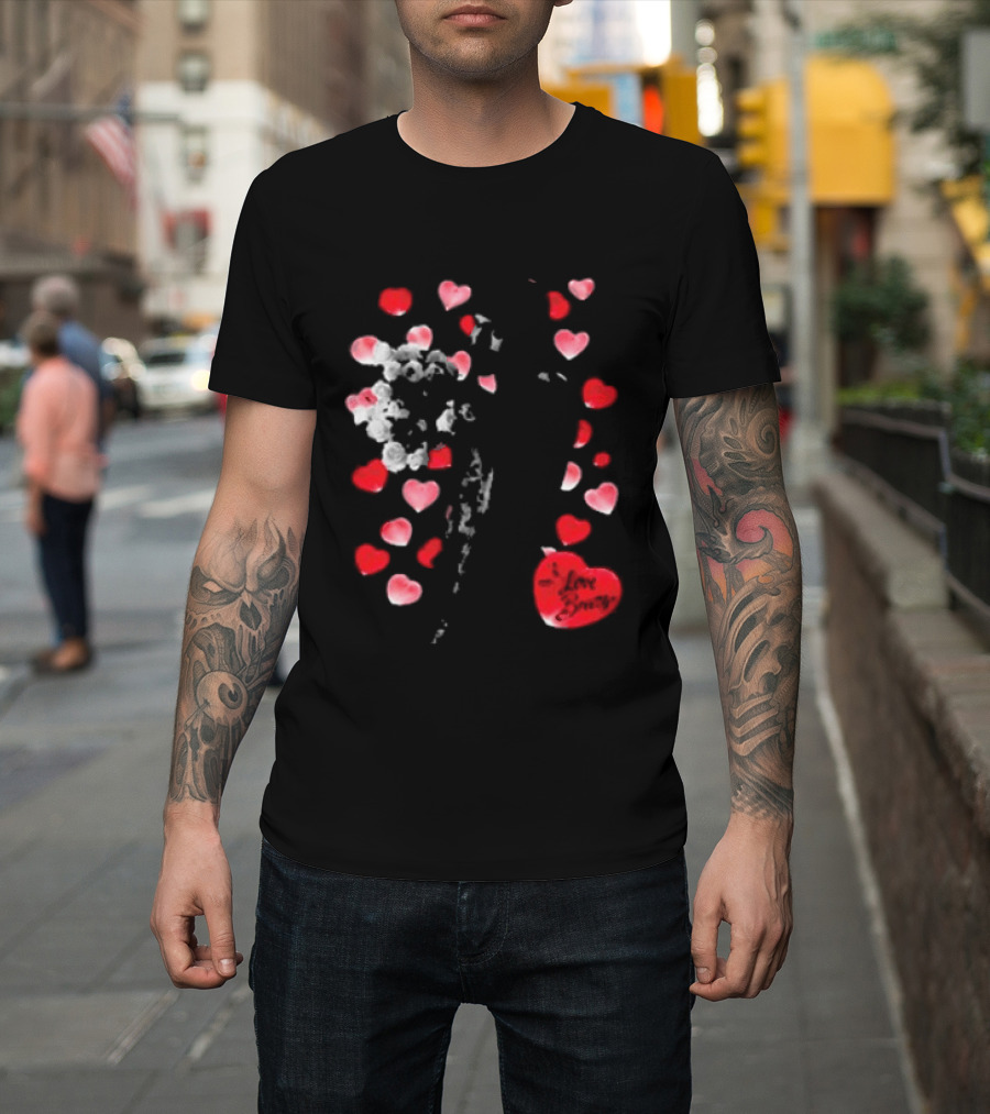 Chris Brown I Love Breezy Heart Petals T-Shirt