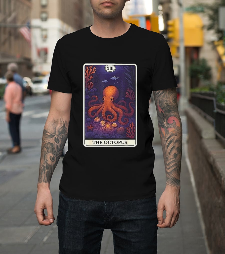 Octopus Tarot Card XIII Ocean Creatures Underwater Scene T-Shirt