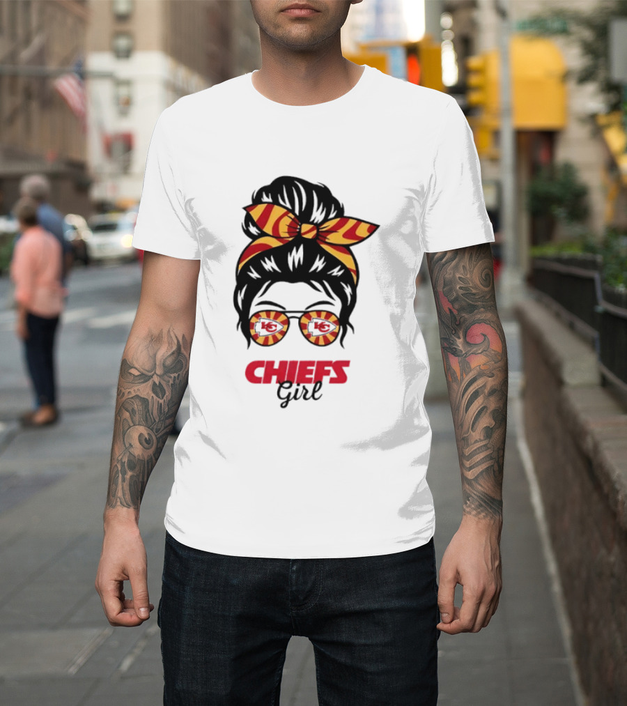 Kansas City Chiefs Girl Messy Bun With Striped Bow And Glasses T-Shirt