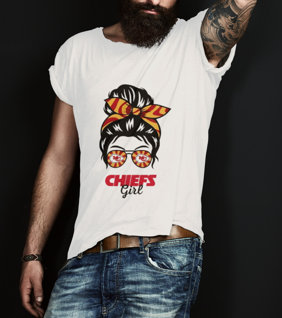 Kansas City Chiefs Girl Messy Bun With Striped Bow And Glasses T-Shirt
