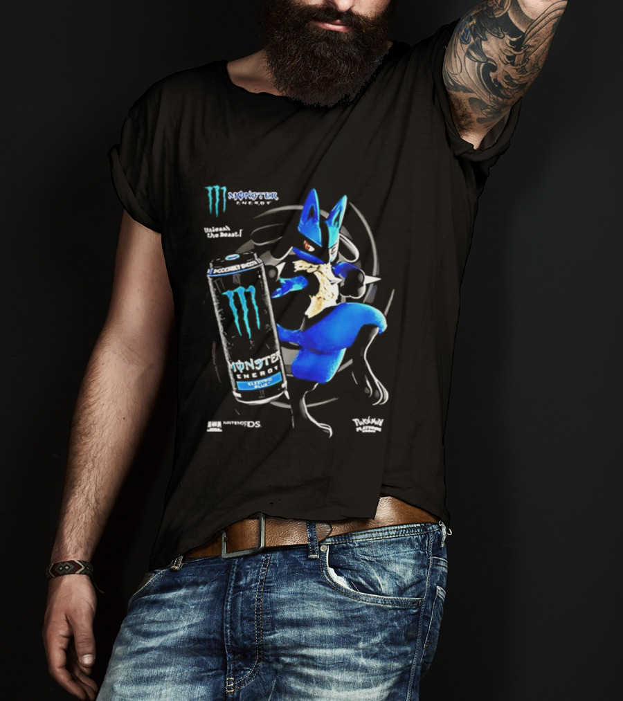 Pokémon Lucario Monster Energy Can Líquido Azulado Invigorante T-Shirt