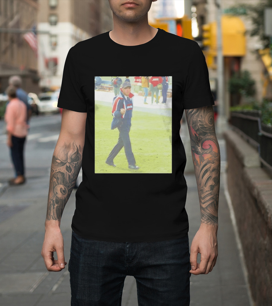 Chicago Bears Mike Ditka Da Coach Middle Finger Iconic Gesture T-Shirt