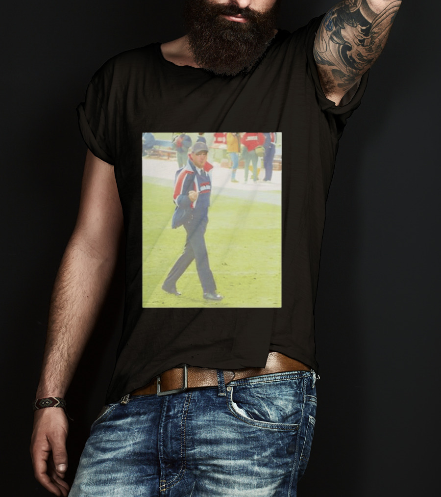 Chicago Bears Mike Ditka Da Coach Middle Finger Iconic Gesture T-Shirt