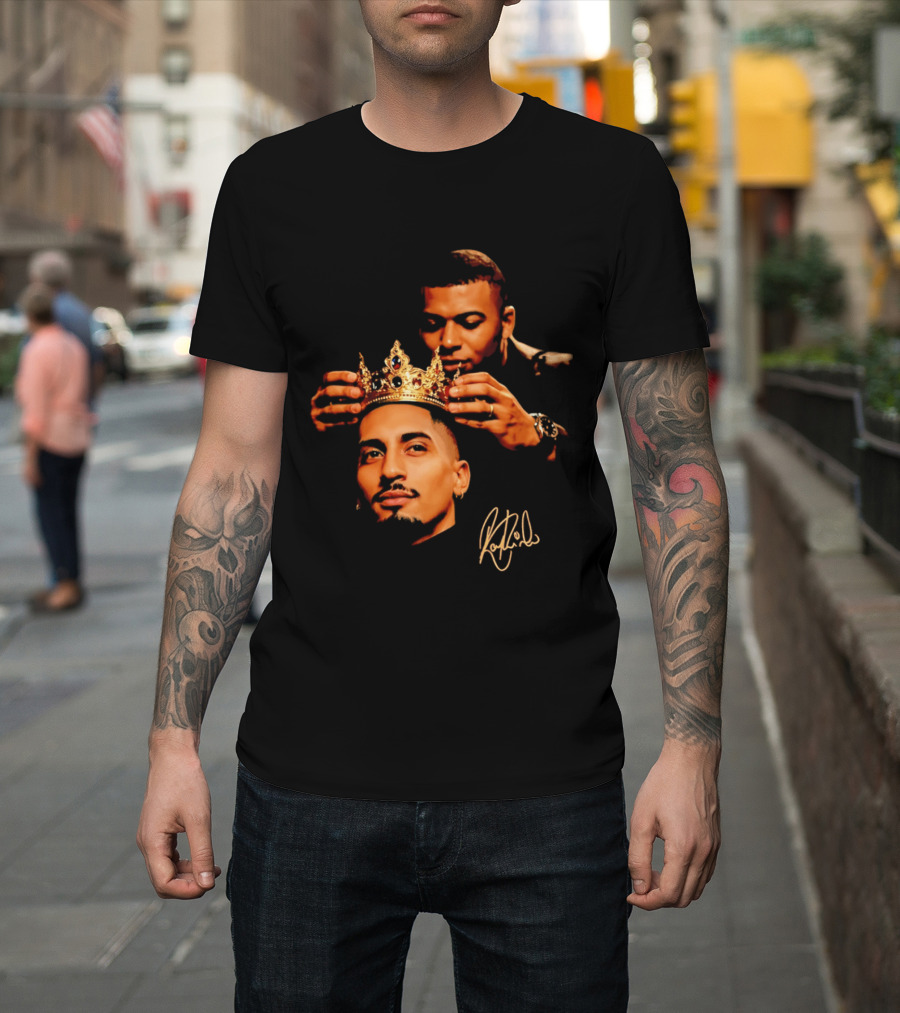 Raphinha And Kylian Mbappé Crown Moment 2026 T-Shirt