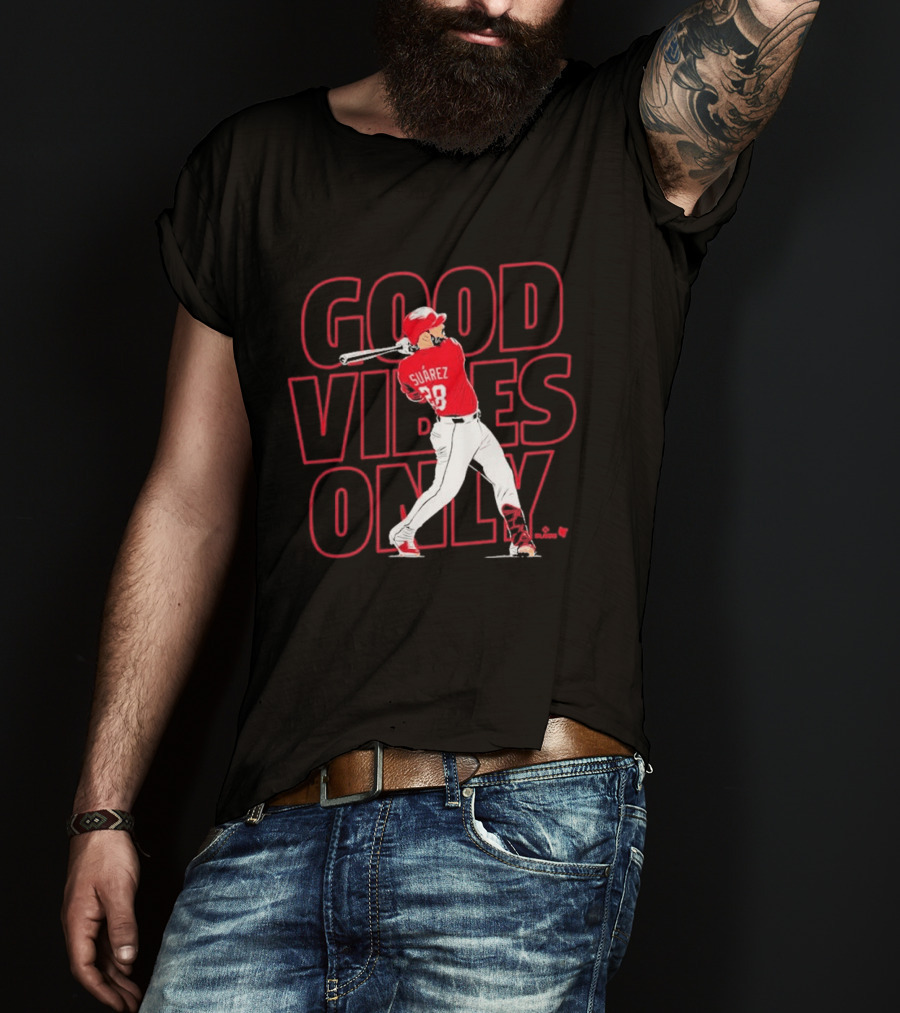Eugenio Suárez Good Vibes Only Cincinnati Baseball Player Swinging 28 T-Shirt