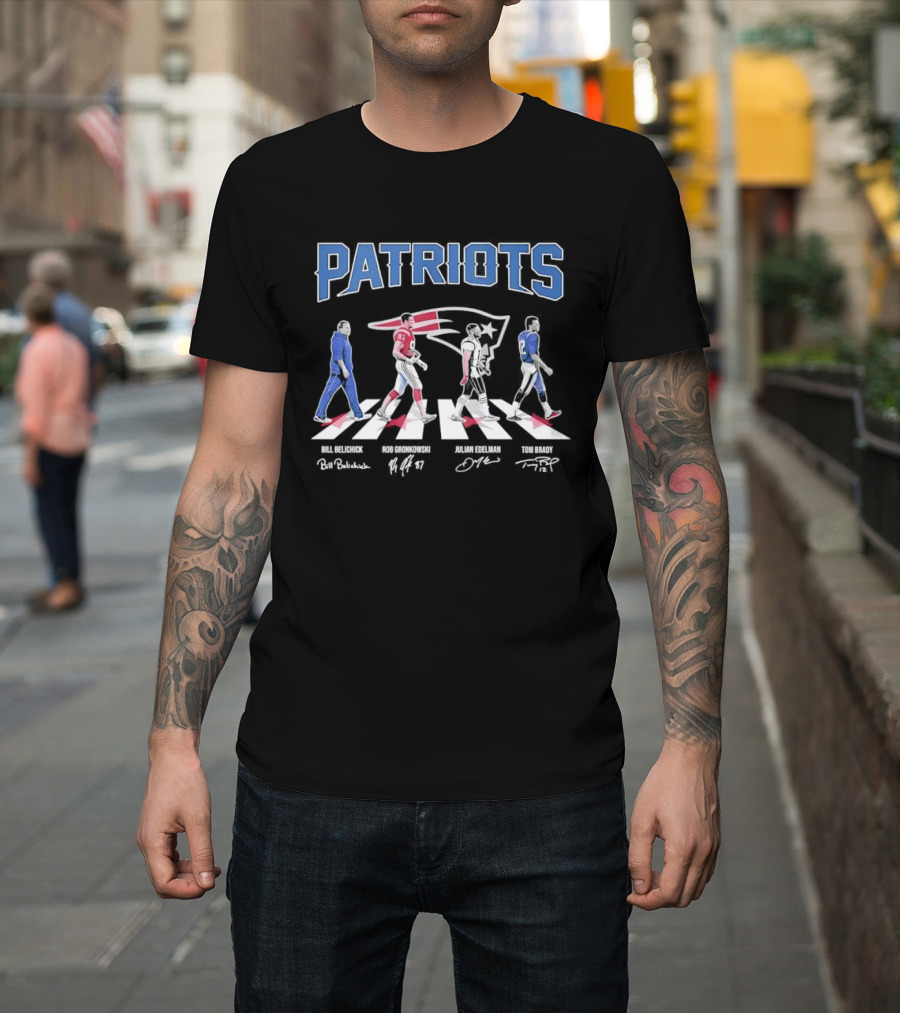 New England Patriots Abbey Road Bill Belichick Rob Gronkowski Julian Edelman Tom Brady Parade T-Shirt
