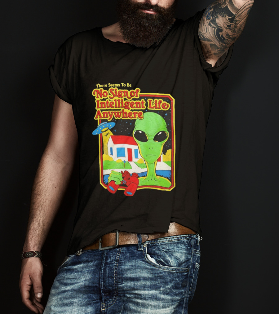 There Seems To Be No Sign Of Intelligent Life Anywhere Alien Green Martian Binoculars Retro Comic T-Shirt